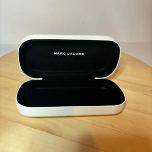 Marc Jacobs White Black Empty Clamshell Sunglasses Eyeglasses Case Only.